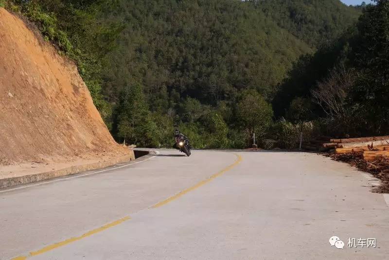 车友风采，遇到摩托车后，感觉每天都是热恋