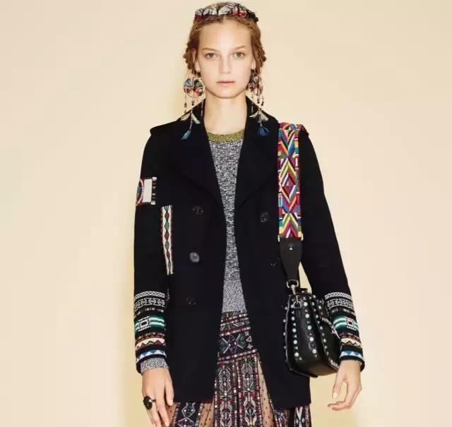 今年不用买包了，买一打肩带就行