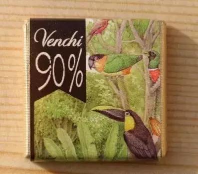 黑巧克力无糖减脂纯巧克力,100%黑巧克力和58%巧克力测评