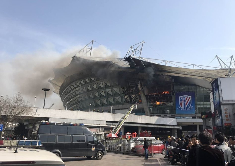 中超申花惨案,申花足球场着火