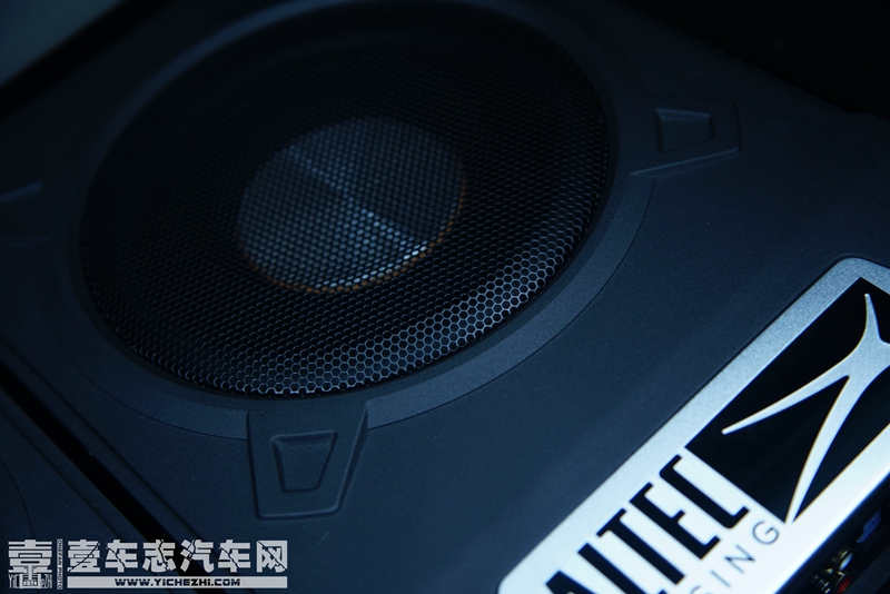 名爵mg6汽车音响改装,名爵3音响改装效果图