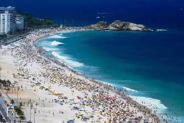 被国足抢头条了，巴西宝宝不开森了