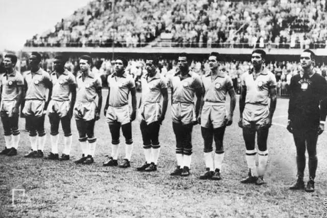 被国足抢头条了，巴西宝宝不开森了