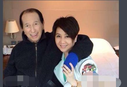 赌王四房四子何鸿燊,赌王何鸿燊四太太年轻照片