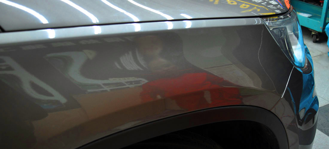 爱车剐蹭后漆面如何修复,爱车划痕修复有妙招