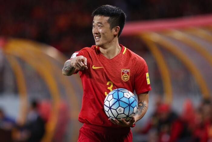 里皮赛后发飙完整视频,里皮半场连换2个人