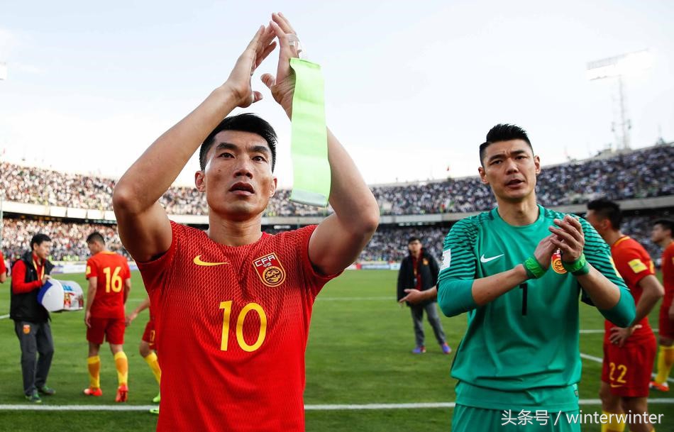 里皮433国足vs伊朗,足球阵型433和4231具体有什么区别