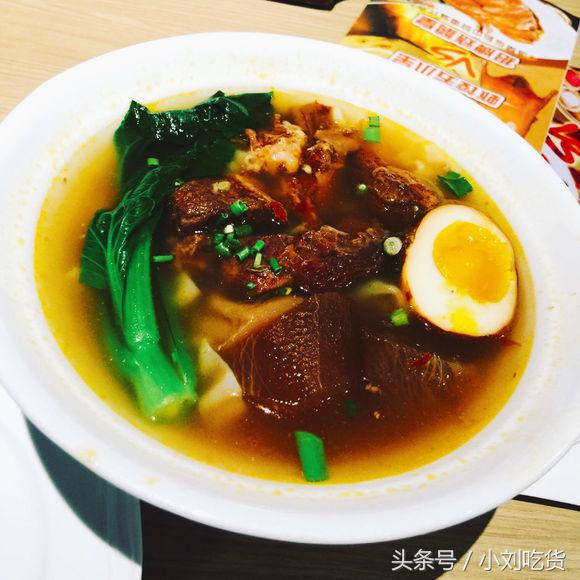 武汉美食美女视频,98妹子的美食记录