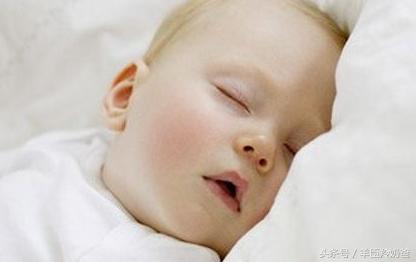 宝宝出麻疹的三大症状和治疗方法,小孩种麻疹疫苗后出现麻疹症状