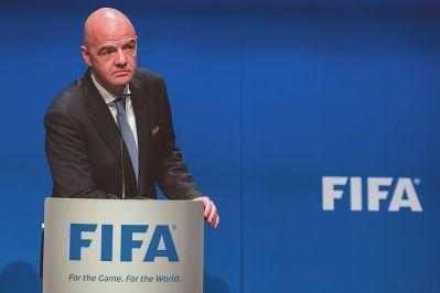 国际足联心疼国足送来大礼！这下轻轻松松就能出线进世界杯