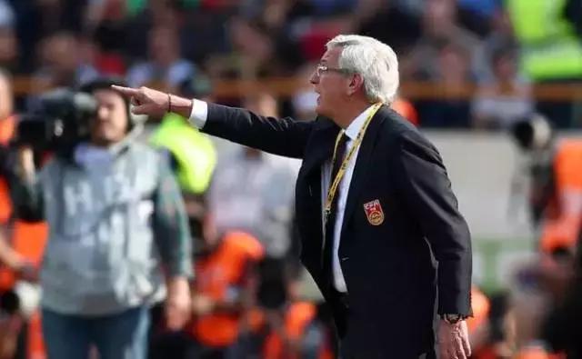 一名资深的伪球迷,对国足又恨又爱的球迷心声