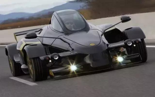 郭富城林志颖赛车视频,林志颖与郭富城谁的赛车资格高