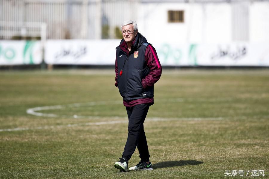 “菜地”球场接待国足！亚洲第一也惧怕中国队？