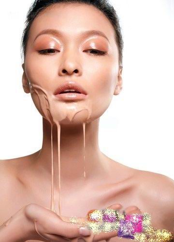 油皮用什么霜比较好,油皮的粉底水润还是干皮水润