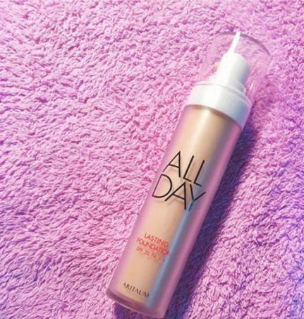 平价粉底液与大牌对比图片高清,适合70后混干敏感肌的平价粉底液