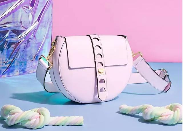 给男朋友买的包包推荐,想让老公帮我选择哪款包包