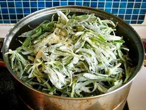 青岛市场火的小吃,最近很火的青岛菜