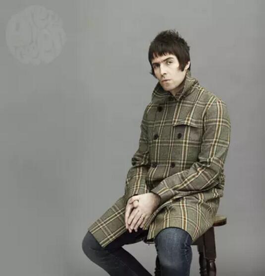 我跨国网购了坏小子LiamGallagher设计的衣服之后