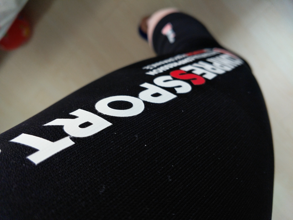 为什么运动品牌很少做压缩裤的,什么叫运动压缩裤