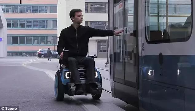 最方便的智能轮椅,帮助行走的智能轮椅