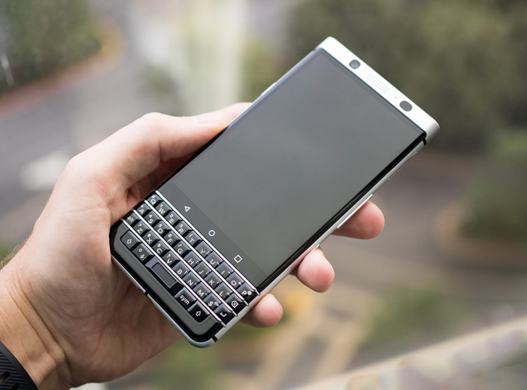 黑莓手机功能一览表,现在适合用的黑莓手机