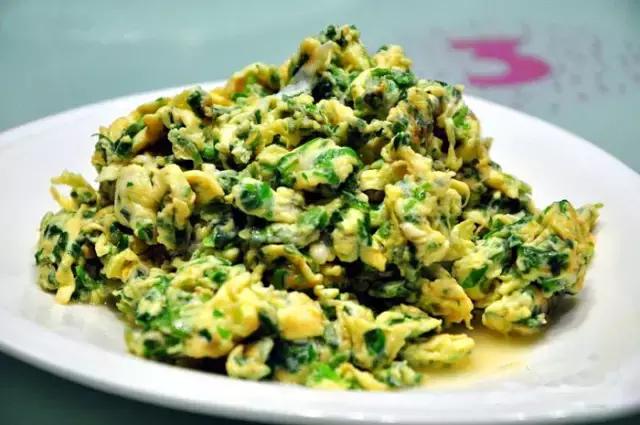 青岛市场火的小吃,最近很火的青岛菜