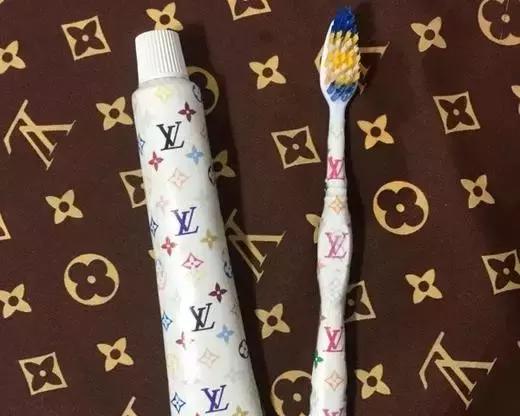 gucci经典风范香水,gucci的繁花香水