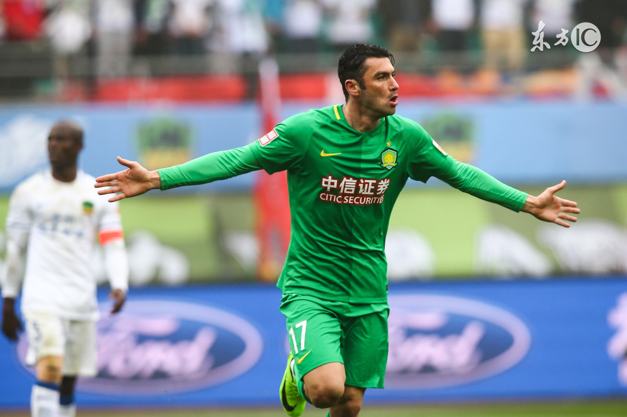 北京国安vs上海申花北京国安球迷,北京国安vs上海申花首发