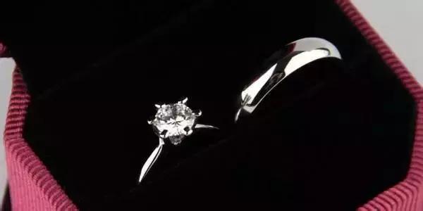 戒指不圆怎样修,钻戒改圈对钻戒影响大吗