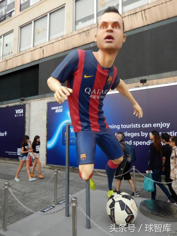 c罗雕像最新图片,c罗雕像蜡像效果图