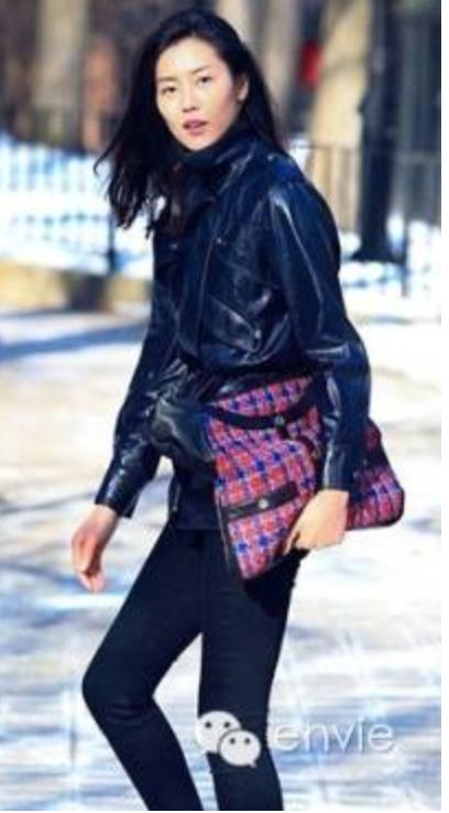 春天就要充满春意的包包,不一样的包包春天