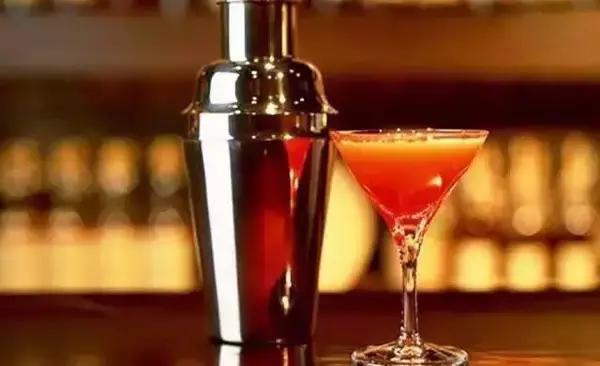 鸡尾酒调和酒和鸡尾酒区别,鸡尾巴酒排名