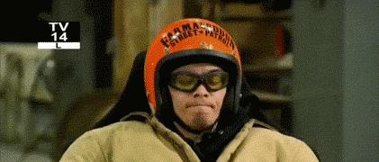 这兄弟一表人才风度翩翩，为什么没有媳妇呢？