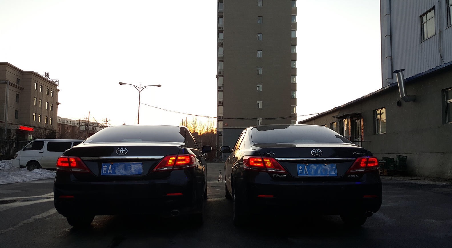 老款凯美瑞对比雷凌,老款最好的凯美瑞