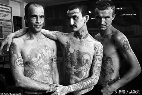 鑻忚仈榛戦亾鏁欑埗瑙嗛,鍏嬫牸鍕冩墦榛戞嫵