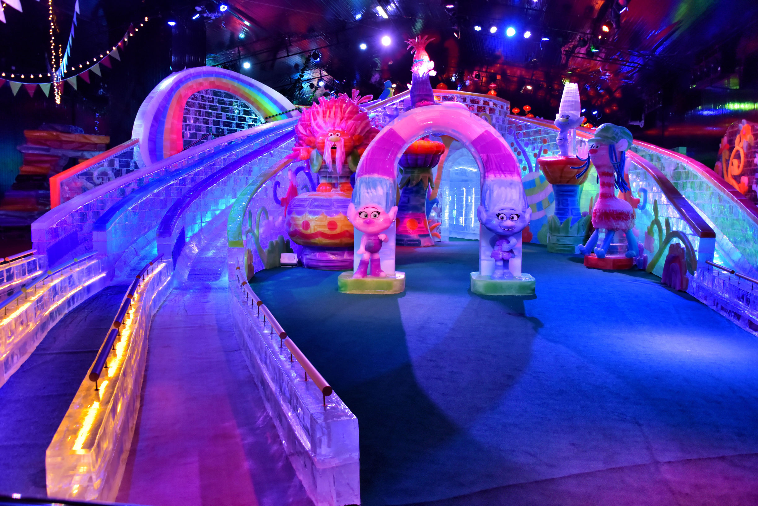 奇幻的童趣-冰之历奇