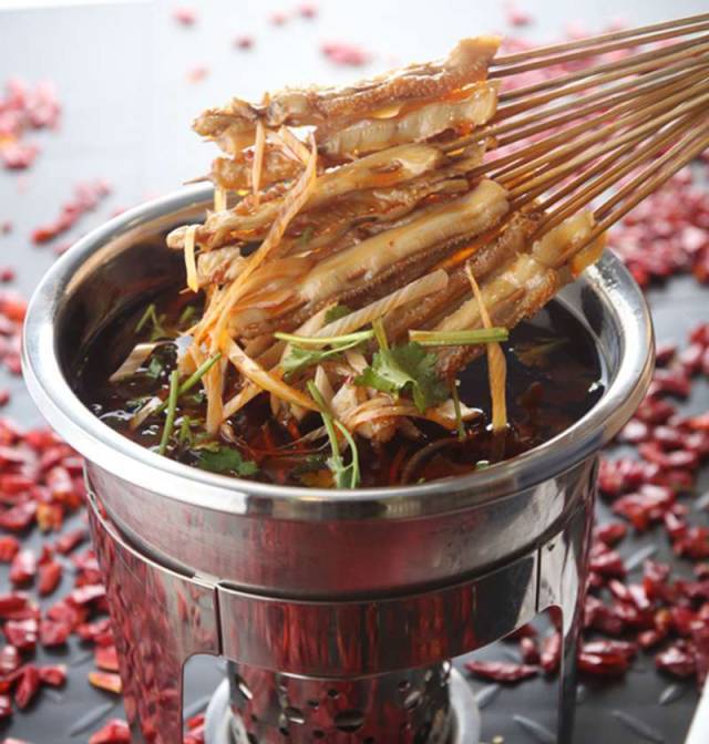 男朋友清晨出去玩,男朋友深夜出门能干什么