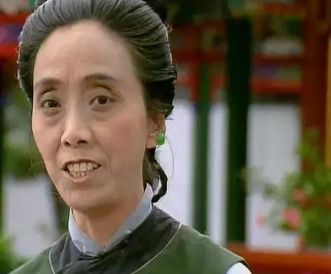 红楼梦何婆子图片,红楼梦何婆子打春燕