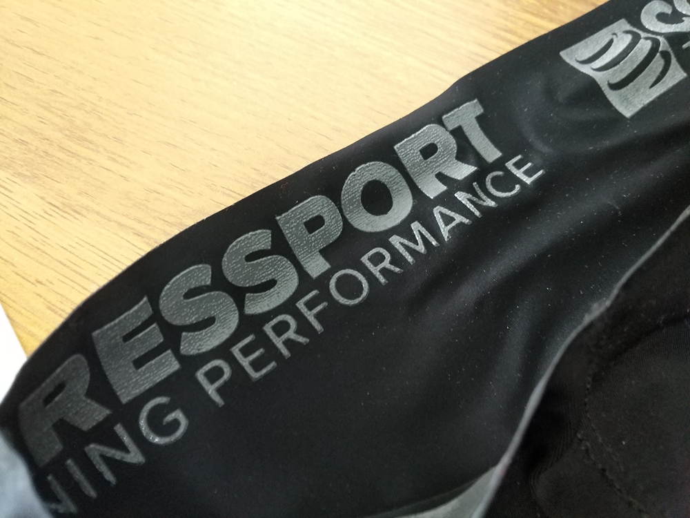 为什么运动品牌很少做压缩裤的,什么叫运动压缩裤