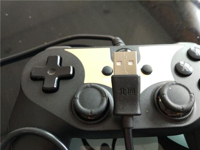 北通蝙蝠的游戏手柄,北通蝙蝠游戏手柄可以玩哪些游戏