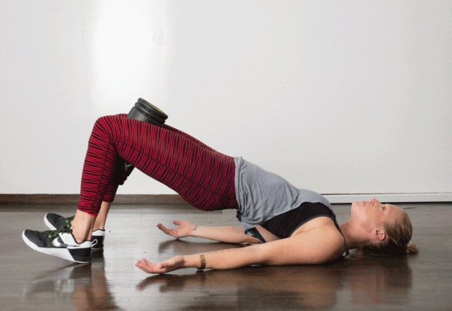 正面看腿长，侧面看腿短，通过提臀训练来改善吧