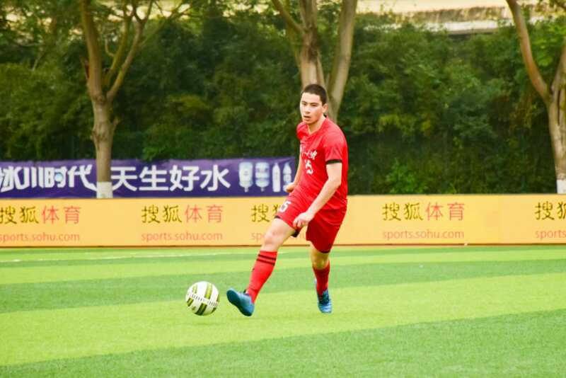 世预赛国足1:2憾负叙利亚,世预赛国足逼平澳洲