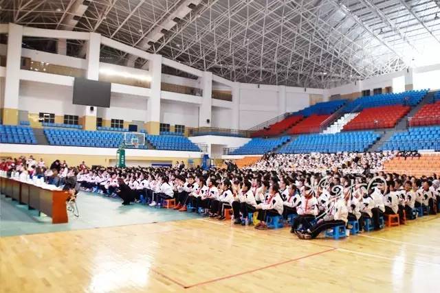 校园资讯｜诗词风流含英咀华—昆十中、白塔中学举行古诗词大赛