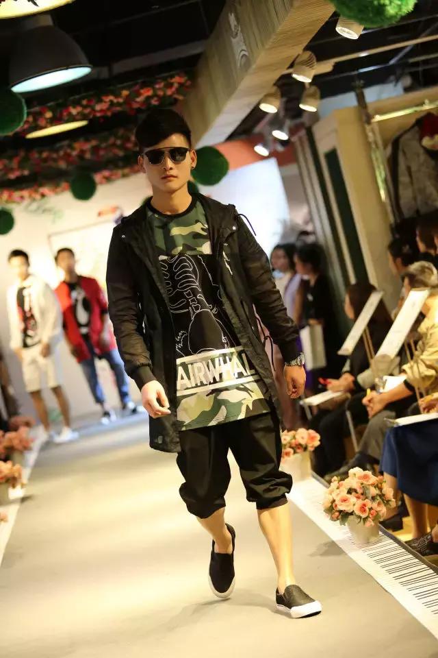 贵阳这些女人，不是名模，但都有一颗想混时尚圈的心！