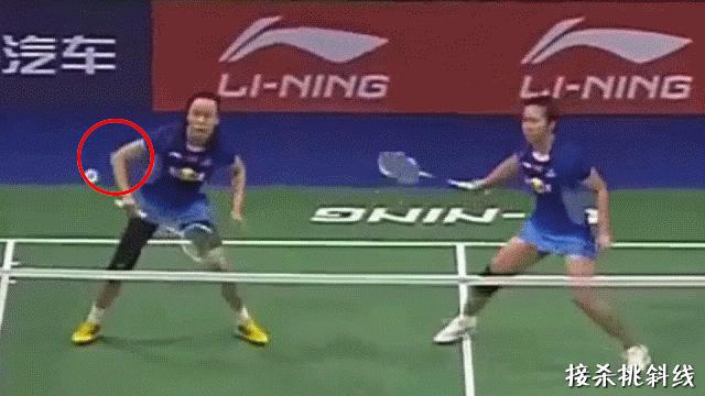 羽毛球挥拍十大技巧,羽毛球挥拍技巧以及关注事项全文