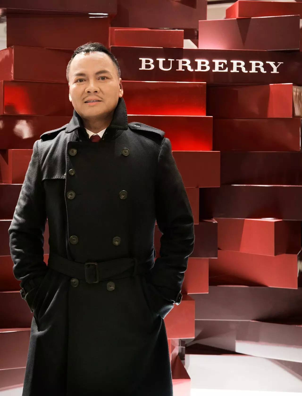 刚到Chanel咖啡店拔了草，这些品牌又搞新花样？！