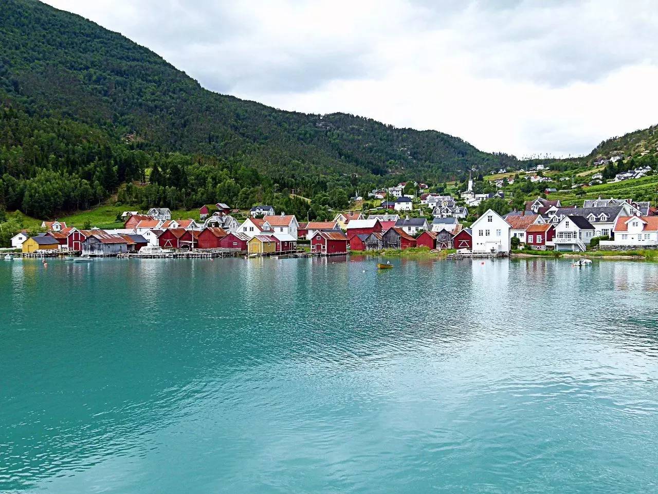 挪威夏日岛旅游攻略,挪威夏天攻略