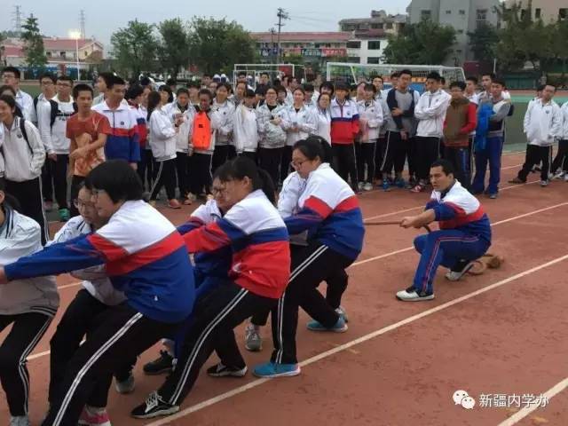 他们传递着内地*疆新**班的正能量