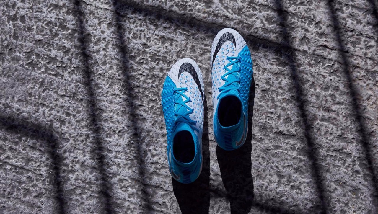 耐克MotionBlur系列套装耀眼来袭