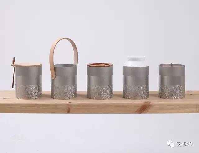 你家有板凳吗？一块板、四条腿，在他手里72变！